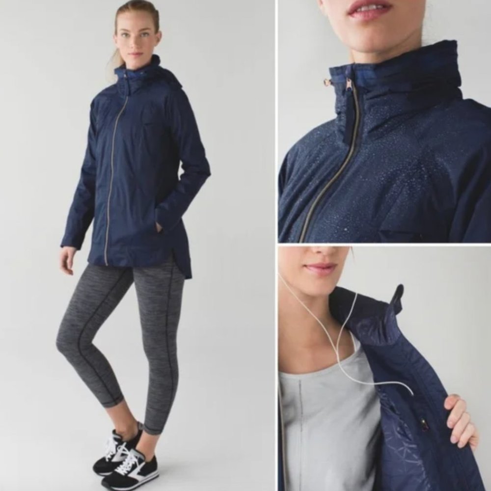 Lululemon Fo Drizzle Rain Jacket in Deep Navy Size 6
